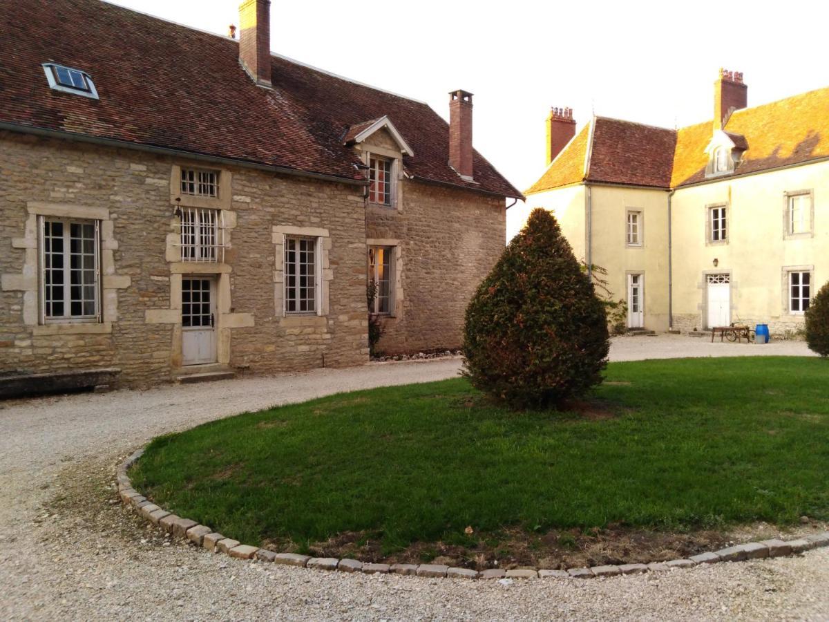 Le Mont Saint Laurent Mesmont  Bagian luar foto